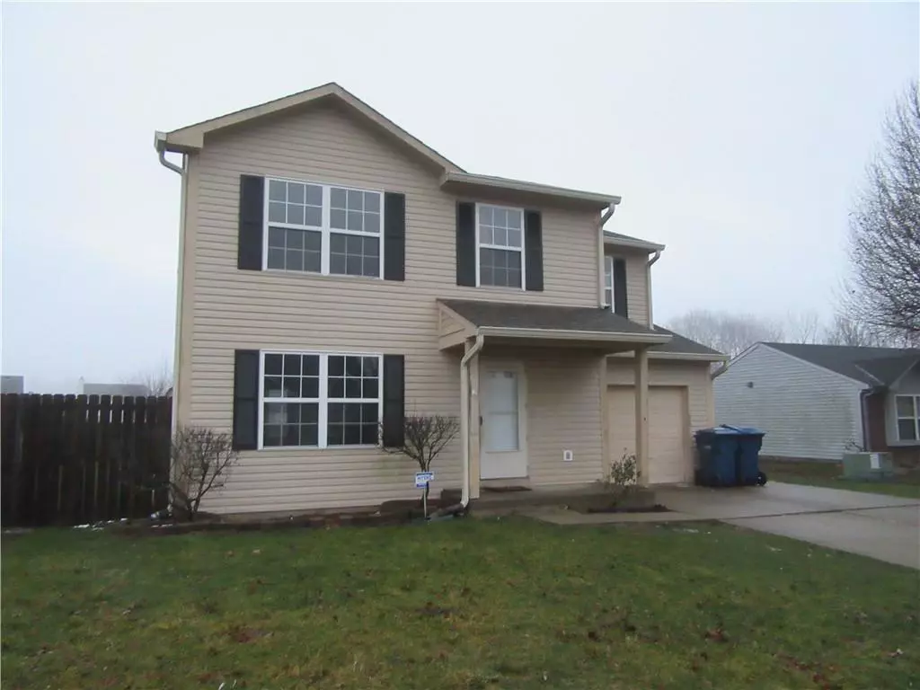 Whiteland, IN 46184,219 CREEKSTONE CT