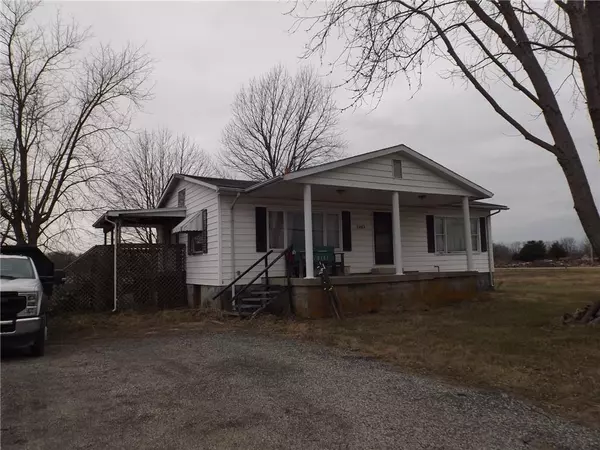 2083 N Michigan RD, Shelbyville, IN 46176