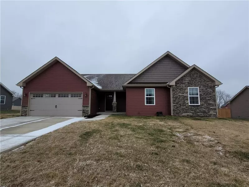 169 Diamond LN, Crawfordsville, IN 47933