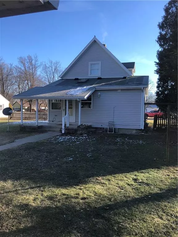 Rushville, IN 46173,907 N George ST