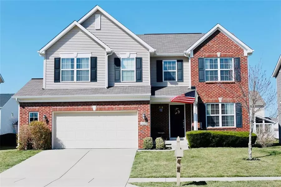 6184 Ringtail CIR, Zionsville, IN 46077