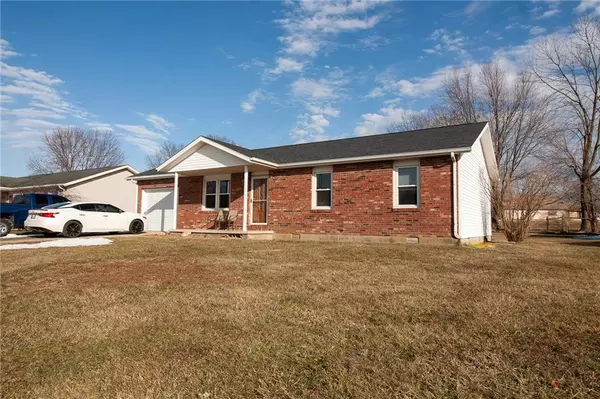 Rushville, IN 46173,726 N Barbara DR