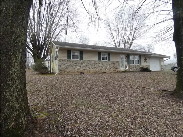 343 Leatherwood CIR, Bedford, IN 47421