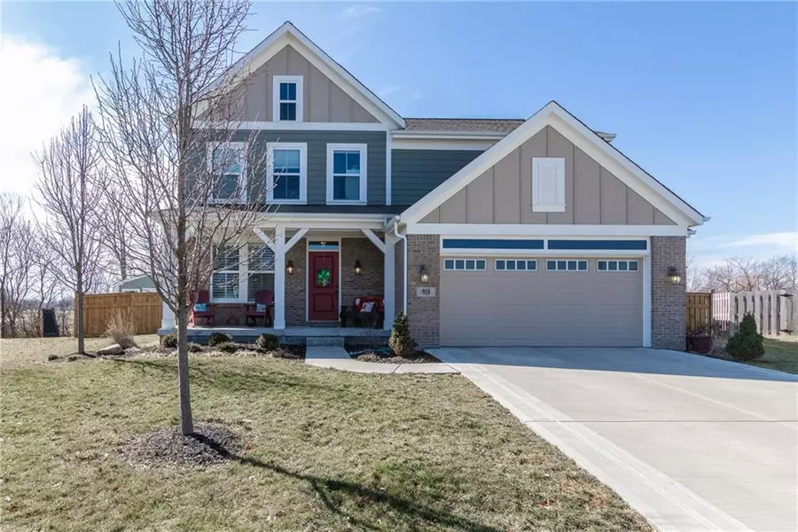 910 Miller CT, Greenfield, IN 46140