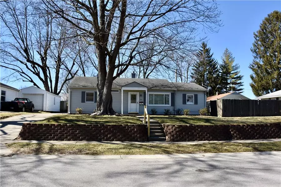 112 Eikenberry ST, Greenfield, IN 46140