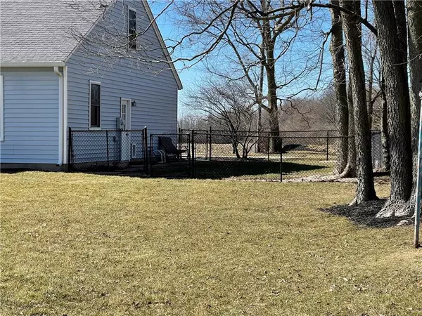 Greenfield, IN 46140,2767 N 800 W