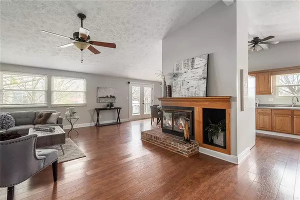 Indianapolis, IN 46236,11242 Bayridge CIR