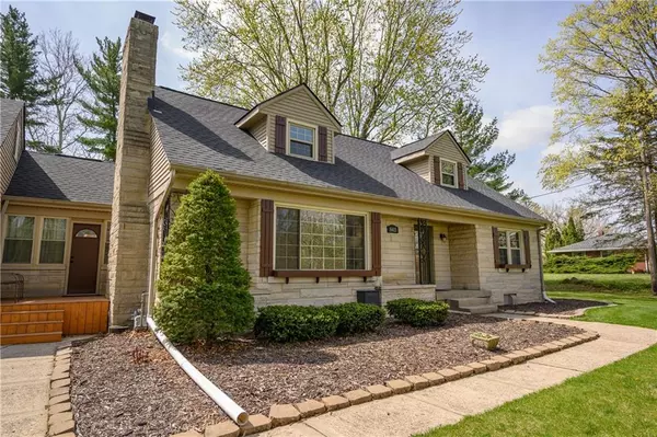 Indianapolis, IN 46239,8415 Redfern South DR