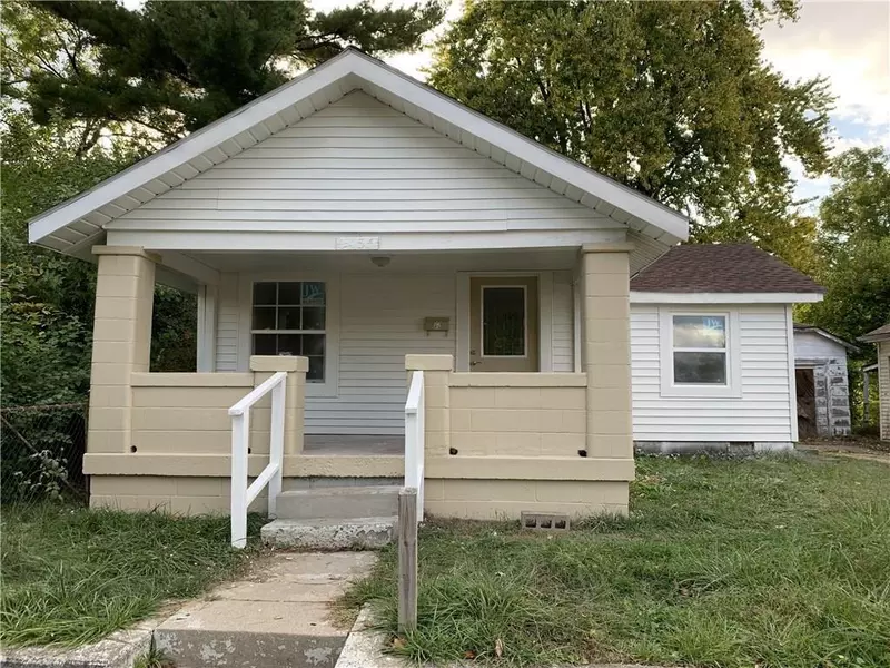 2435 Brown ST, Anderson, IN 46016