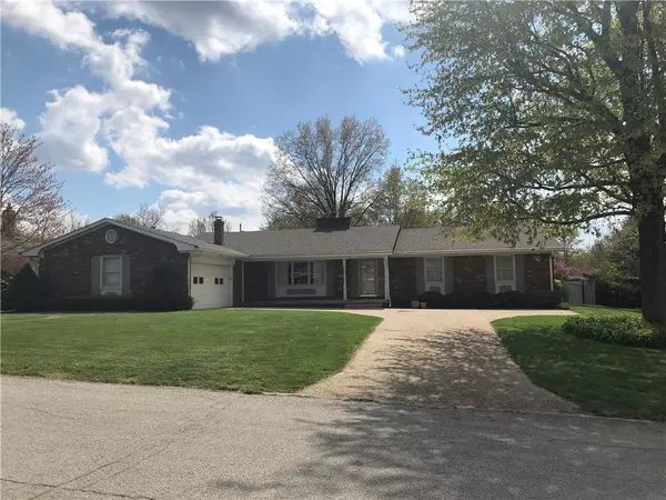 Greenwood, IN 46142,772 Brookview DR