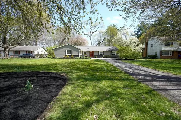 Indianapolis, IN 46260,7311 Grandview DR