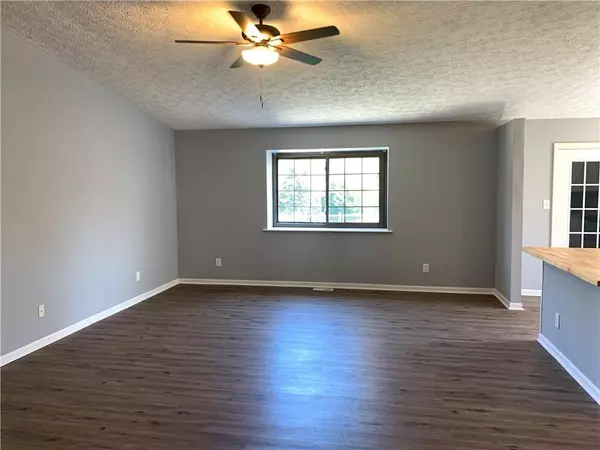 Greenfield, IN 46140,453 Ashby DR