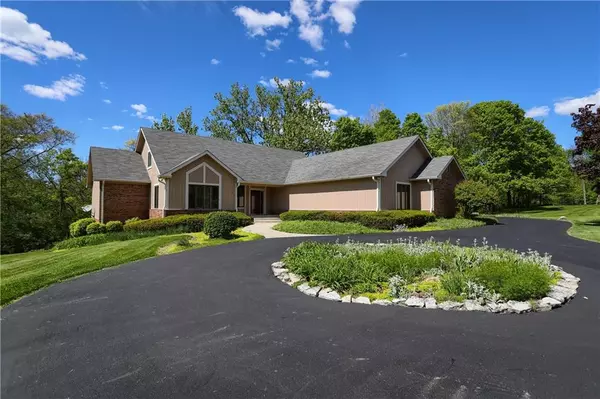 Indianapolis, IN 46278,6716 Thoroughbred DR