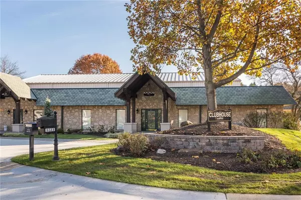 8511 Quail Hollow, Indianapolis, IN 46260