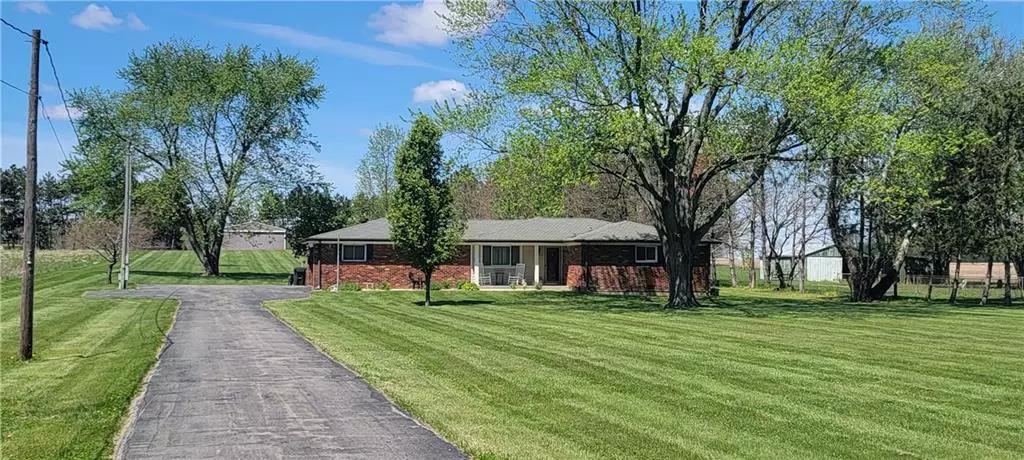 6214 N 400 E, Greenfield, IN 46140