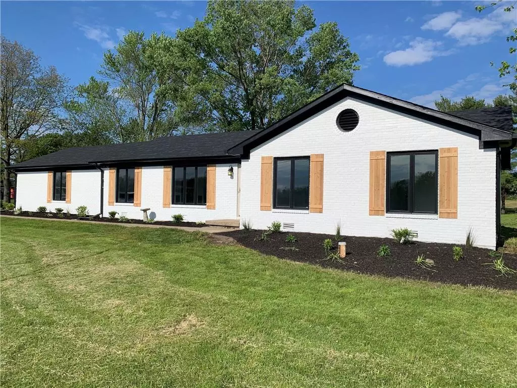 Avon, IN 46123,1122 N County Road 425 E