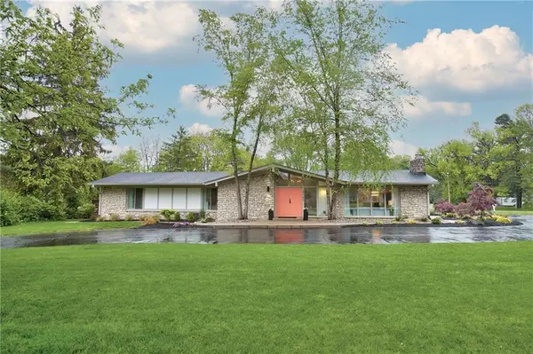 3160 Kessler Boulevard East DR, Indianapolis, IN 46220