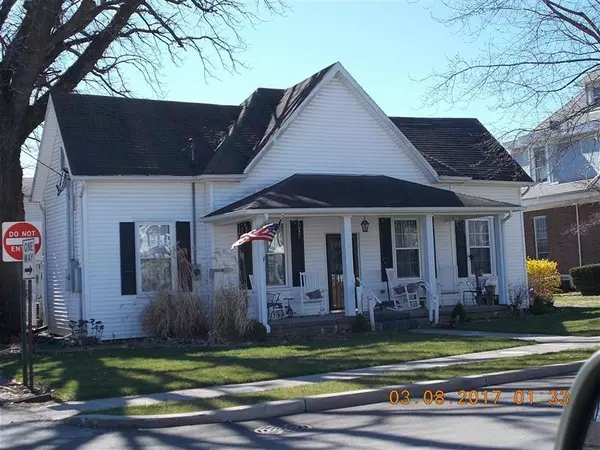 129 E North ST, Morristown, IN 46161