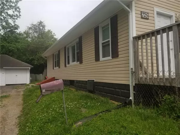 Anderson, IN 46012,725 Indiana AVE