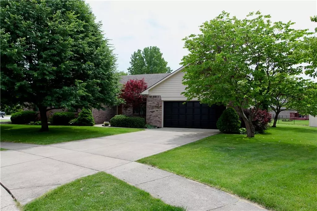 Brownsburg, IN 46112,4 Wildwood CT