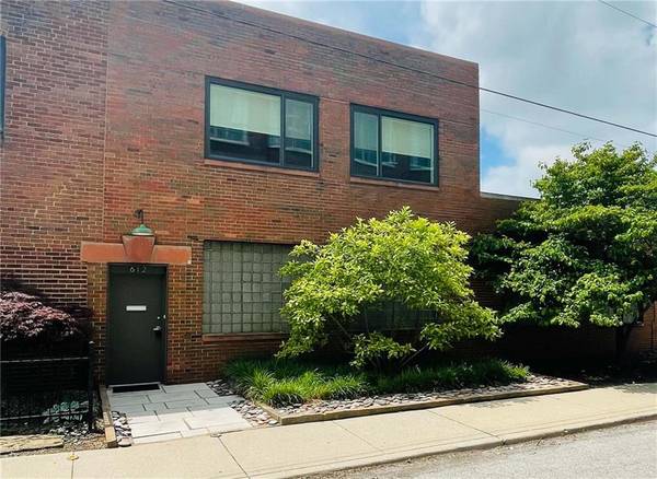 612 N Park AVE, Indianapolis, IN 46204