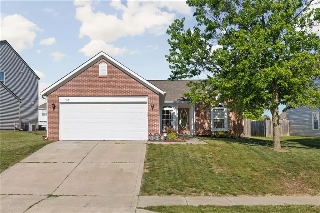 Danville, IN 46122,562 PADDLEBROOK DR