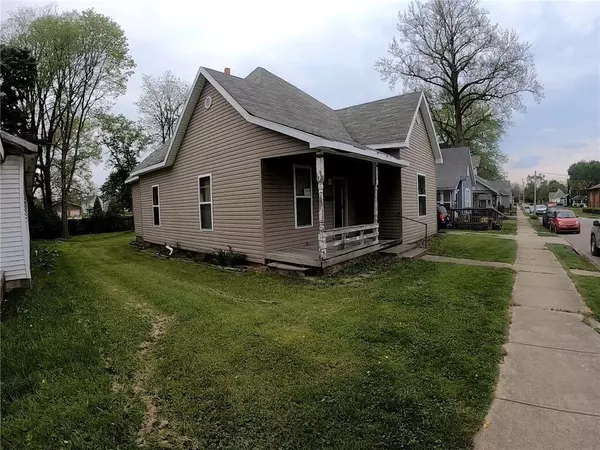 Greenfield, IN 46140,122 N Spring ST