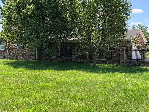 2943 W State Road 32, Westfield, IN 46074