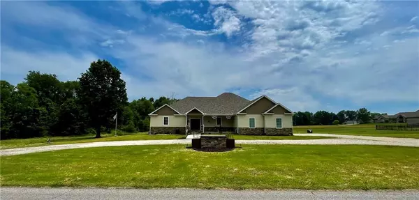 Linton, IN 47441,13547 W 75 N