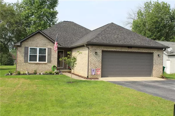 158 Patriots Landing, Fillmore, IN 46128