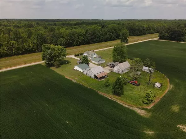 Holton, IN 47023,2113 S County Road 600 W