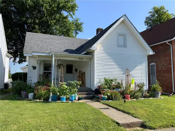 218 E 10th ST, Rushville, IN 46173