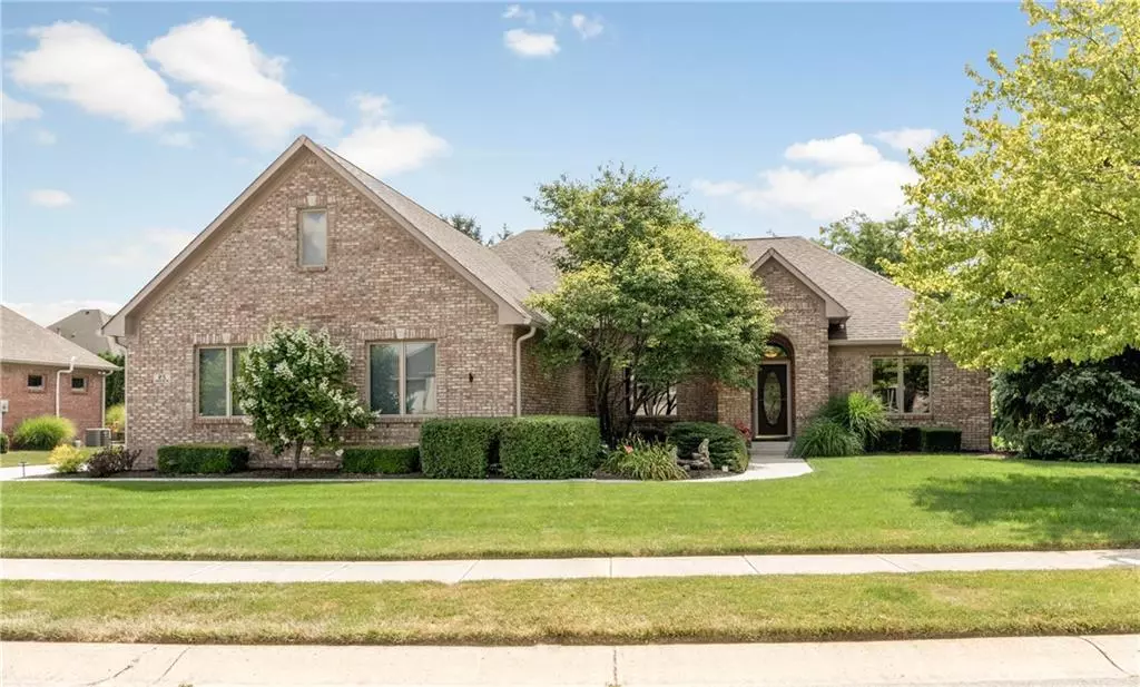 Pittsboro, IN 46167,25 Woodview DR