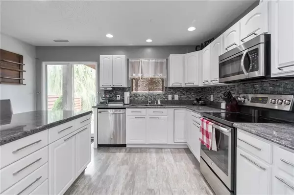 Greenwood, IN 46143,1988 Prairie Sky LN