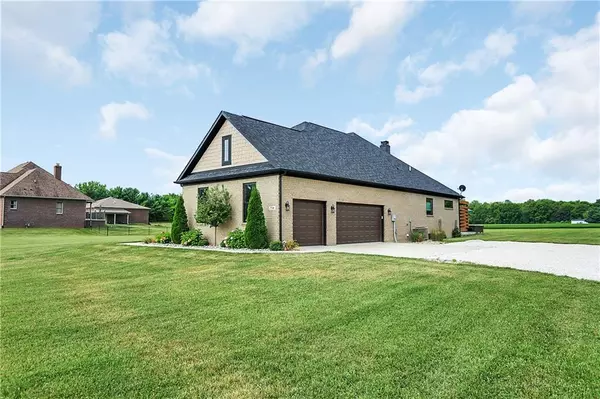 Franklin, IN 46131,734 N 100 W