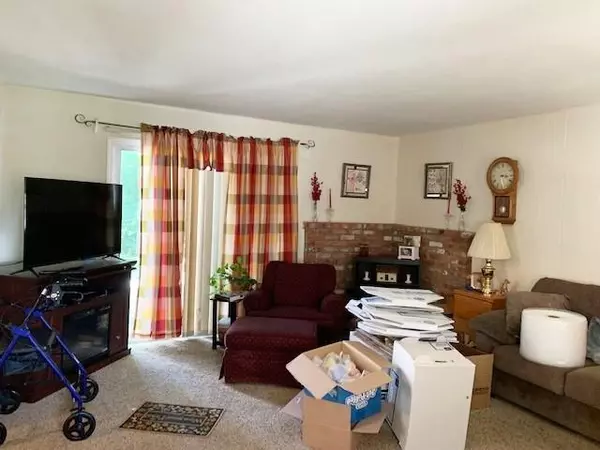 Greenfield, IN 46140,629 N East ST