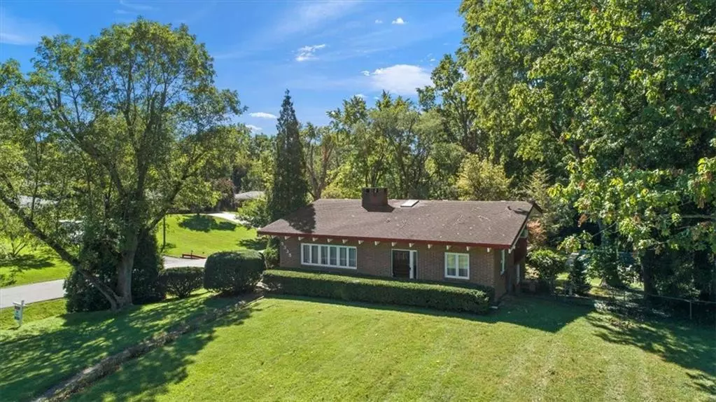 Indianapolis, IN 46226,5335 Thornleigh DR