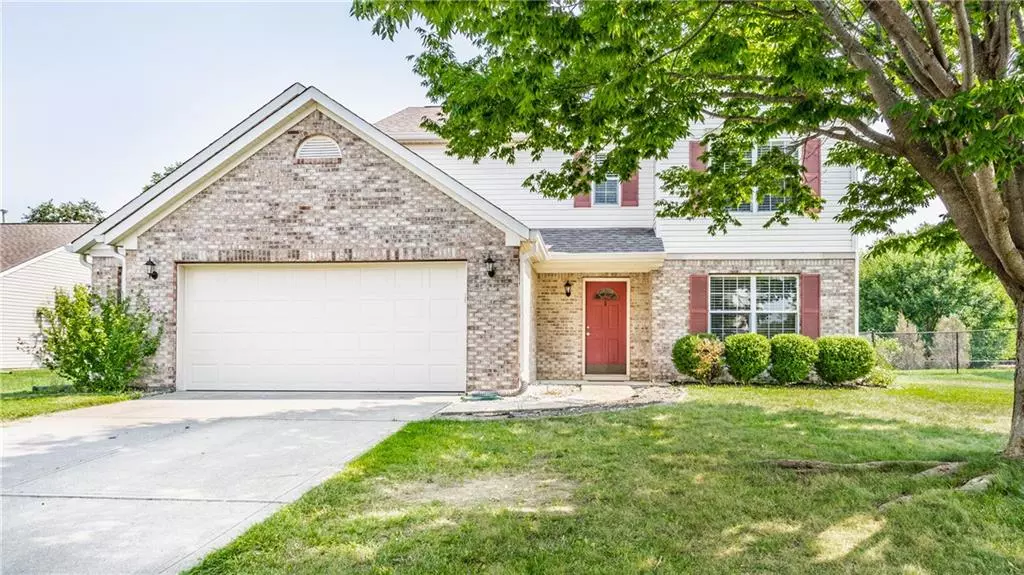 Indianapolis, IN 46237,4827 Lakestone DR