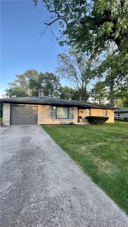 Plainfield, IN 46168,323 Brookside LN