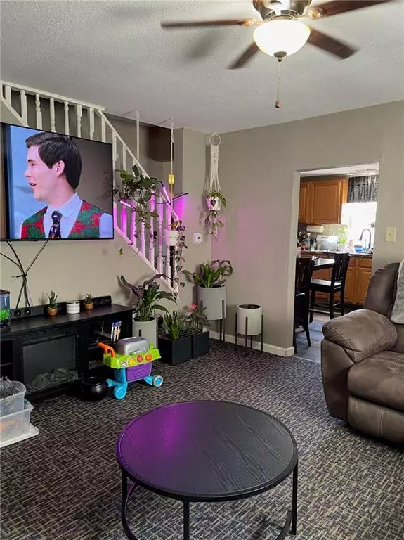 Alexandria, IN 46001,109 E Monroe ST