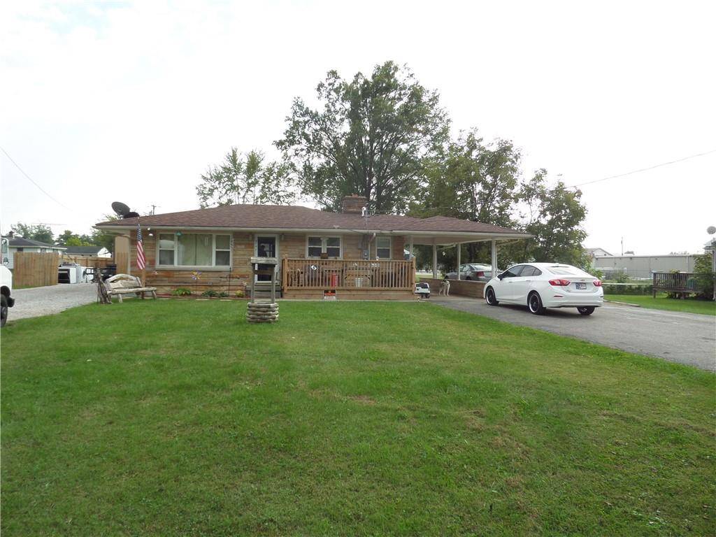 747 English AVE, Austin, IN 47102