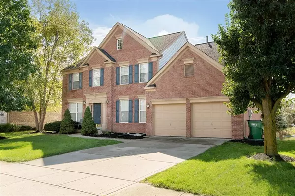 10357 Aurora CT, Fishers, IN 46038