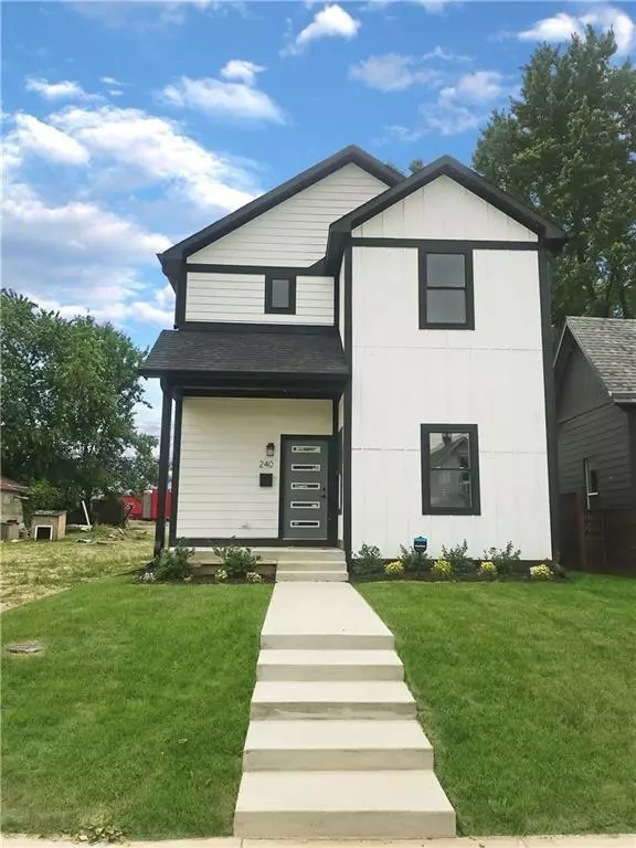 Indianapolis, IN 46225,240 Iowa ST