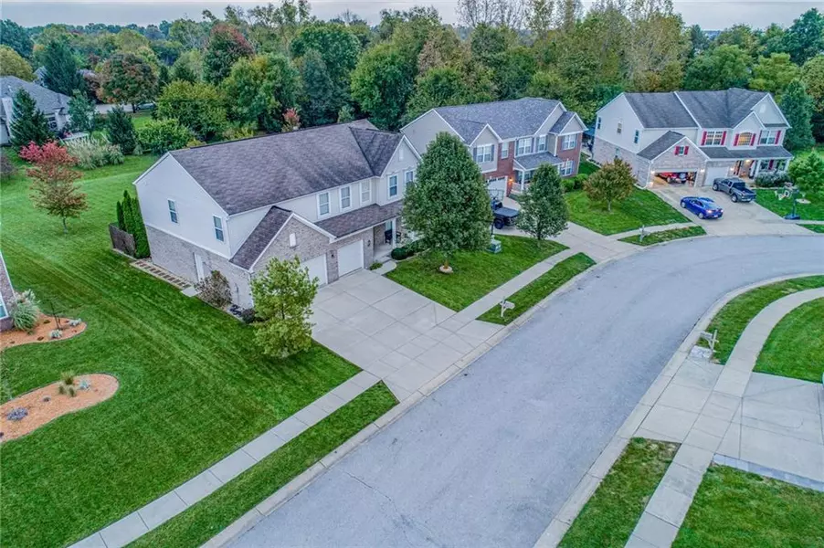 5851 Grand AVE, Plainfield, IN 46168