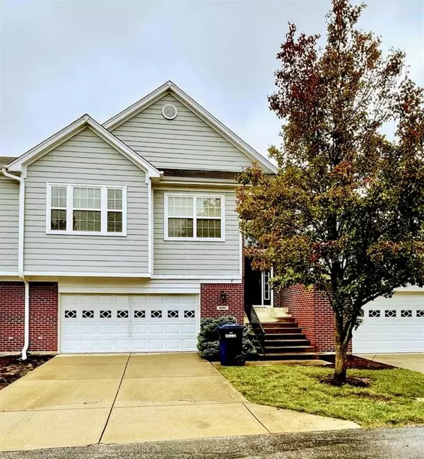 9594 Sweet Clover WAY #B, Fishers, IN 46038