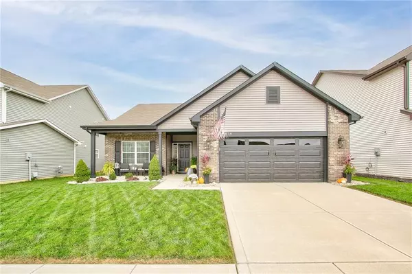 878 Burntwood WAY, Westfield, IN 46074