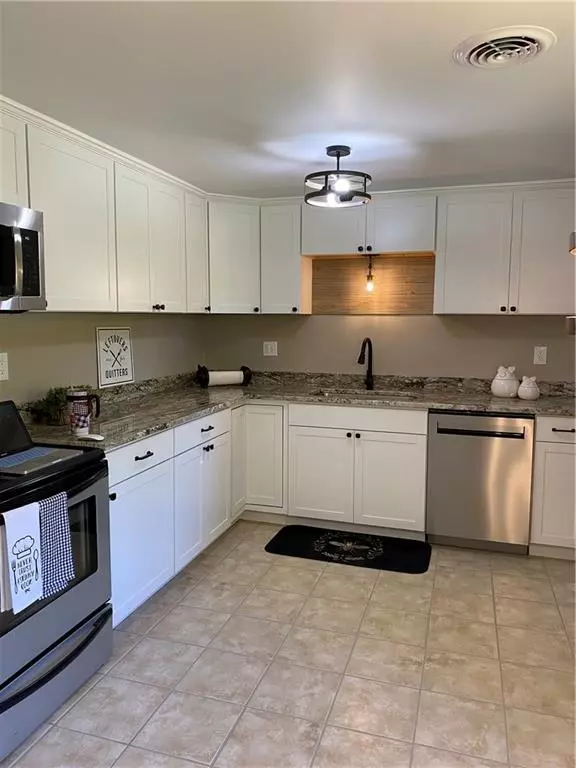 Attica, IN 47918,928 S Brady ST