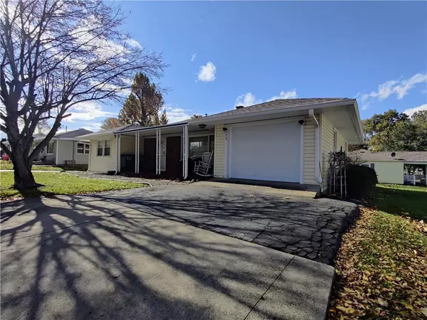 Rushville, IN 46173,1427 N Main ST