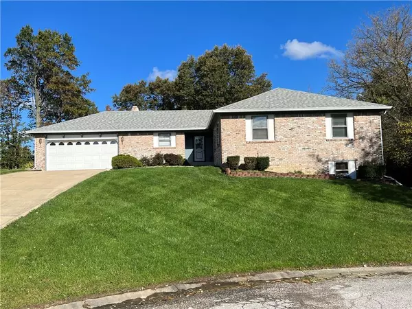 8422 Sandpiper CT, Indianapolis, IN 46256