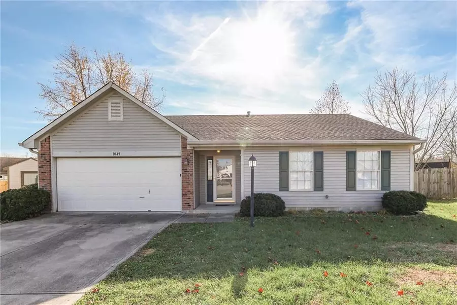 1049 SUNFLOWER CT, Franklin, IN 46131